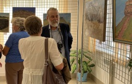 В Ширинском и Орджоникидзевском районах открылась выставка картин участников Всероссийского пленэра художников