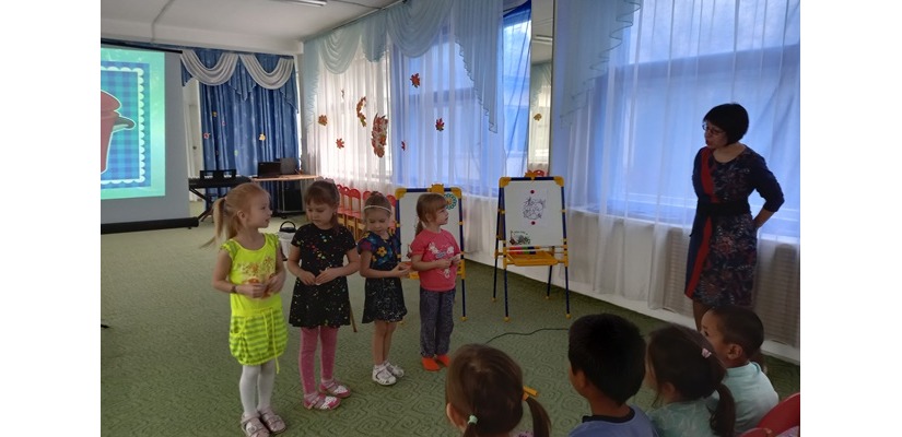 Малыши встретились с литературными героями  итальянского сказочника