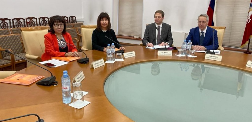 Руководитель главной библиотеки Хакасии приняла участие во Всероссийской конференции, посвященной сохранению языков коренных народов России