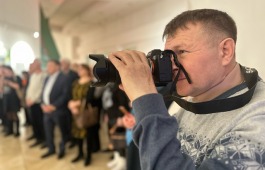 В Национальном музее работает фотовыставка Равиля Дзязько
