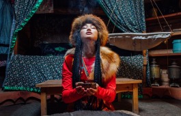 Фотовыставка Элины Кичеевой  открылась в Клубе инвалидов по зрению