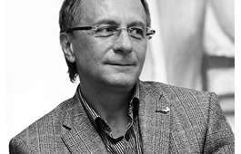 Директор федерального театрального музея имени А. Бахрушина награжден премией правительства Хакасии за вклад в развитие форума «Сибер Ил»