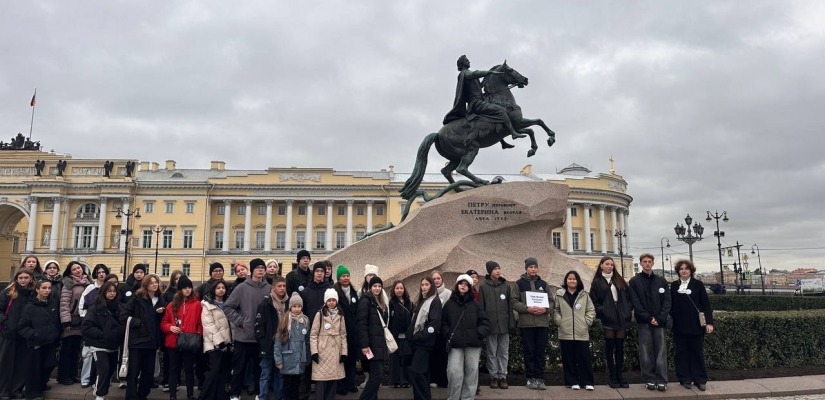 Вернулась группа учащихся и преподавателей  «Моя Россия – град Петров»