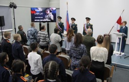 Презентация электронной книги «Позывной “Мирон”» о герое СВО в главной библиотеке Хакасии