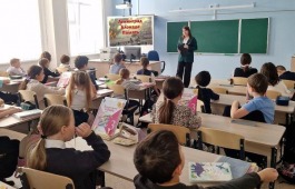 Уроки памяти: абаканские школьники знакомятся с историей блокады Ленинграда