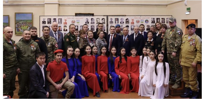 Хореографический коллектив «Кун чари» принял участие в мероприятии, посвящённому открытию стенда «Подвиги отцов – крылья сыновей»
