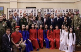 Хореографический коллектив «Кун чари» принял участие в мероприятии, посвящённому открытию стенда «Подвиги отцов – крылья сыновей»