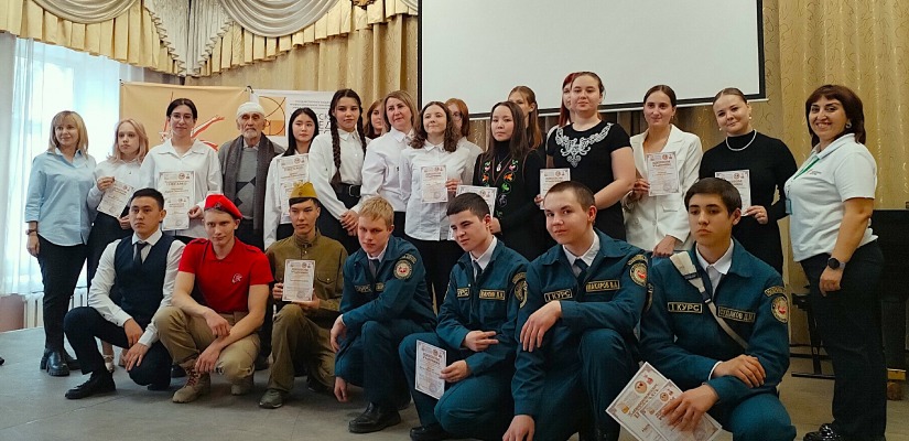 «Время героев…» в Хакасском колледже искусств