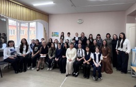 В хакасской школе искусств состоялся концерт – встреча, приуроченный к юбилею Татьяны Шалгиновой