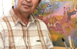 Сегодня свой юбилей отмечает художник Георгий Сагалаков