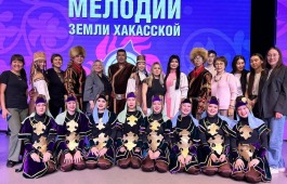 Ансамбль «Жарки» и студия «Час ханат» представили культуру Хакасии на форуме в Новосибирске