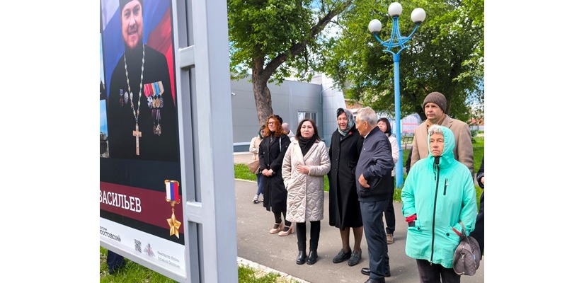 В столице Хакасии открылась выставка «Герои и подвиги» Российского военно-исторического общества