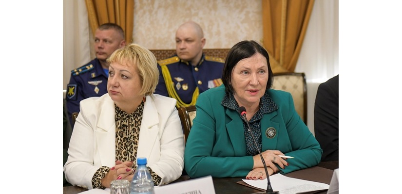 Министр культуры Хакасии Светлана Окольникова выступила с докладом на заседании регионального оргкомитета 