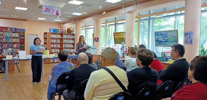 В Хакасской библиотеке для слепых прошла презентация специальных краеведческих изданий
