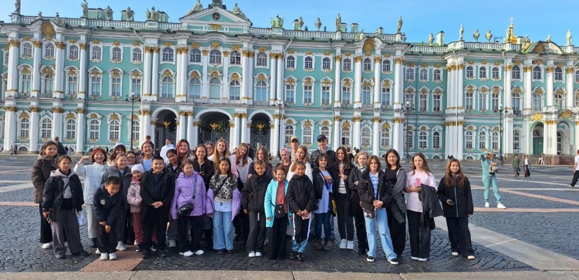 Вернулась группа учащихся и преподавателей «Моя Россия – град Петров»