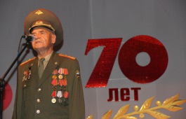Победителями конкурса чтецов, посвященного 70-летию великой Победы, стали участники из столицы Хакасии