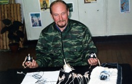 «Первый всегда первый». Главный музей Хакасии приглашает на открытие выставки памяти исследователя Сергея Окаёмова