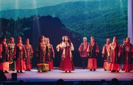 Хакасский ансамбль «Чон коглерi» приглашает на концерт фольклорной музыки