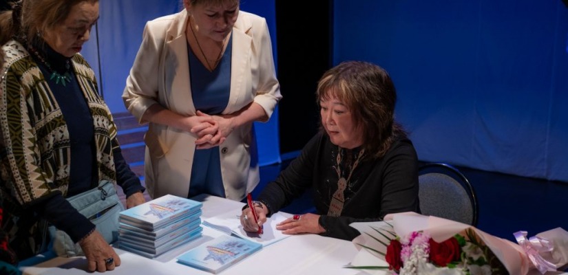 Хакасский театр отдал дань памяти героям блокадного Ленинграда