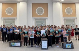 Дети из Червонопартизанского Дворца культуры поблагодарили друзей из Хакасии за сладкие подарки