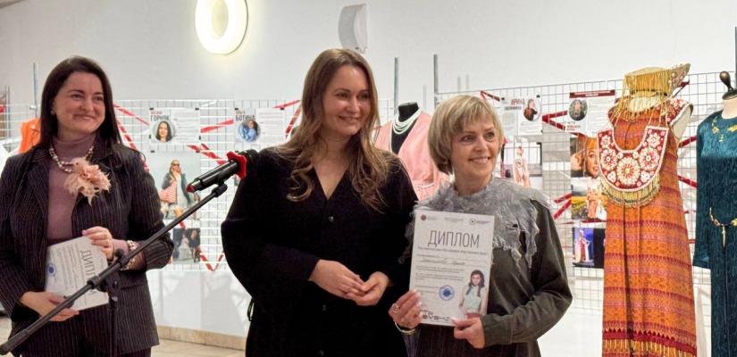 В Национальном музее открылась выставка «Нить времени: Мода Хакасии в лицах»