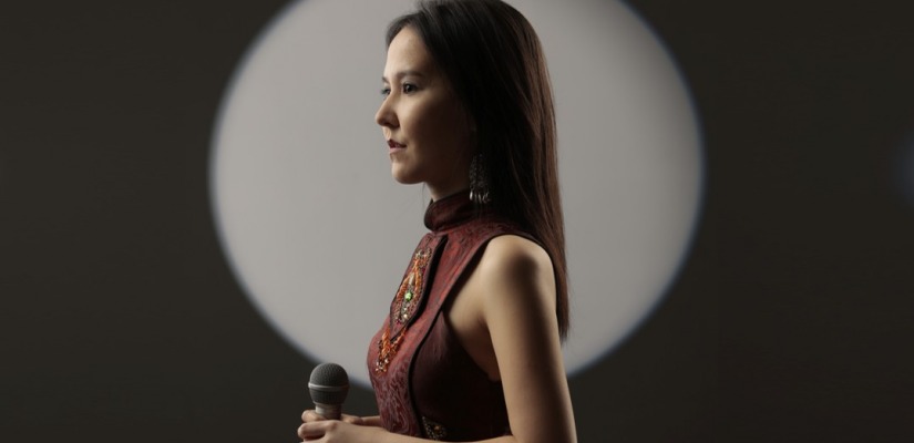 Вокальная студия «Арон» приглашает на сольный концерт Елены Кызласовой