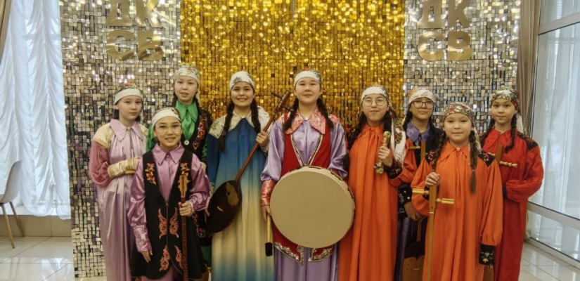 В Красноярске состоялся Всероссийский фестиваль «Сокровища нации»: юные таланты Хакасии покорили сцену