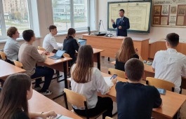 Будущим историкам Хакасии расскажут о работе читального зала и цифровых сервисах Национального архива Хакасии