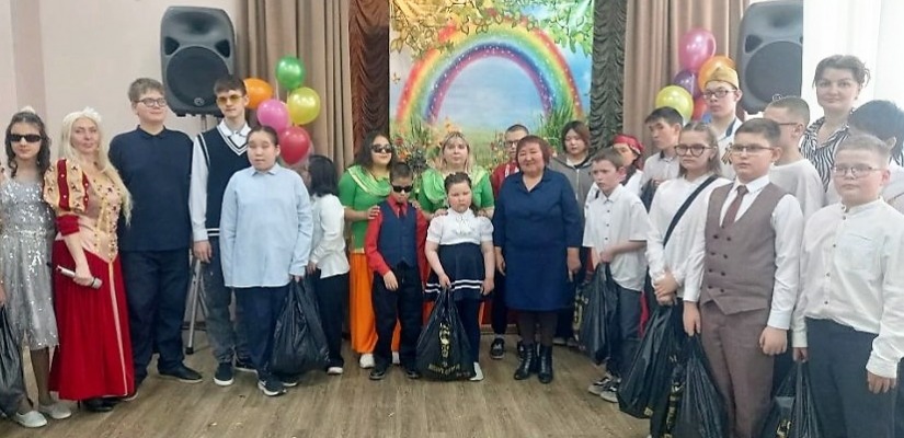 Территория талантов: дети с нарушениями зрения продемонстрировали свои способности на фестивале творчества