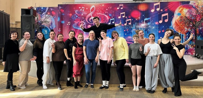 Традиции в движении: в Центре имени Кадышева прошёл семинар для руководителей хореографических коллективов Хакасии