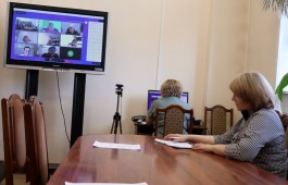 Профессиональный диалог в онлайн-формате: состоялся Совет директоров общедоступных библиотек Хакасии