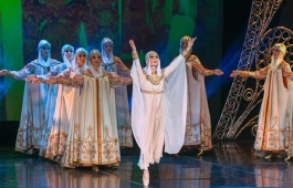 В столице Хакасии при полном аншлаге состоялся показ «Национального шоу России»