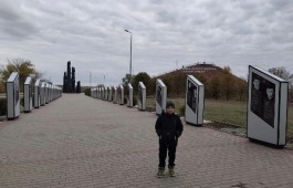 Юный житель из города Червонопартизанска в ЛНР присоединился к межрегиональной акции «Память в кадре»