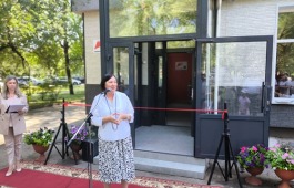 Нацпроект «Семья» в действии: в Черногорске состоялось торжественное открытие детской библиотеки-филиала №6