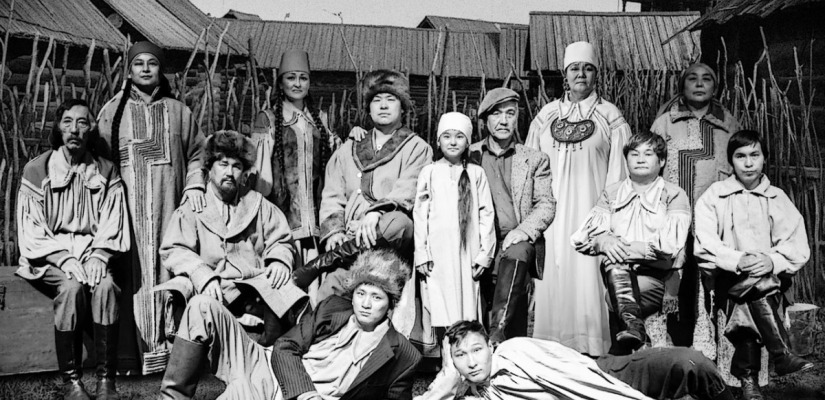 Хакасский драматический театр приглашает на премьеру спектакля «Прости меня, земля»