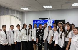 Специалисты главной библиотеки Хакасии организуют просветительские мероприятия ко Дню воссоединения новых регионов с Россией