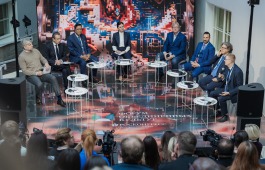 «Русские, вы все знали за сотни лет до нас!»: на Форуме объединенных культур обсудили секреты культурного долголетия