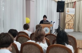 В Хакасском колледже искусств состоялась профилактическая встреча первокурсников с представителями МВД