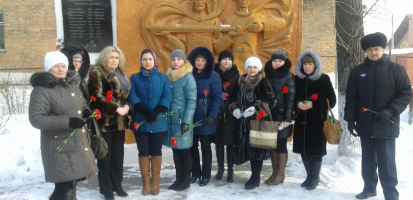 В Усть-Абакане почтили память российских солдат, погибших в афганской войне