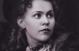 Легенде театрального искусства Хакасии посвящается