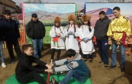 Фото с самоваром, национальные игры и завораживающие звуки чатхана - чем радовал Абакан на Чыл Пазы