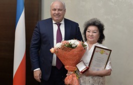 Директор Центра культуры Наталья Карачакова удостоена почётного знака «За активную работу по патриотическому воспитанию граждан»