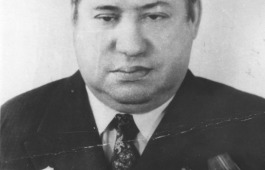 «Хакасия стала для него второй Родиной» - республиканская специальная библиотека представляет адаптивную книжную выставку
