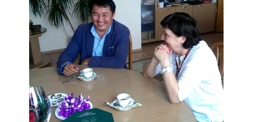 Министр культуры Республики Алтай нанес дружественный визит в Хакасию
