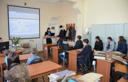 В весенние каникулы Национальный архив Республики Хакасия встречал школьников