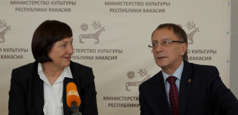 Директор Бахрушинского музея отметил уникальную вокальную культуру артистов Хакасской республиканской филармонии им. В.Г. Чаптыкова