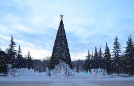 Открытие главной елки Хакасии