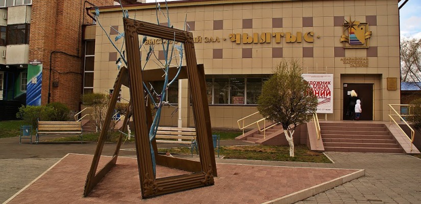 Юные художники Абакана покажут свои лучшие работы