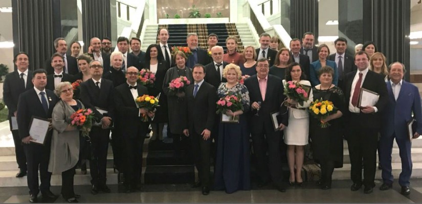 Директора республиканских учреждений культуры удостоены престижной правительственной награды