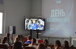 Школьники Хакасии пообщались с космонавтом, находящимся на Международной космической станции